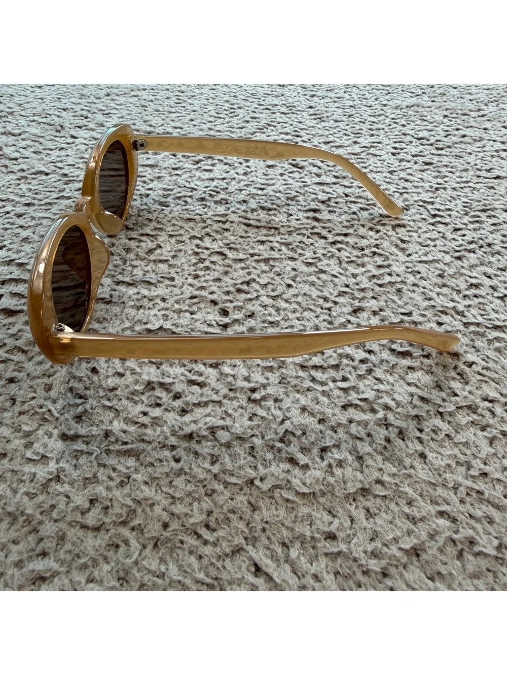 French Connection FC5833 Brown Oval Sunglasses Honey Amber Frame 51-21-142